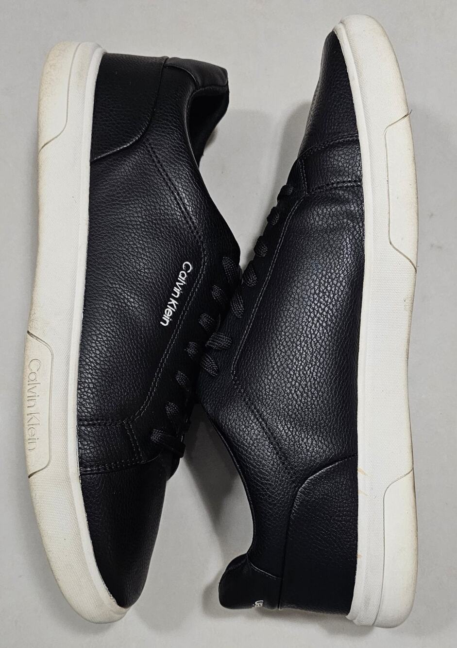 Calvin Klein Men’s Casual Sneakers Black Leather Lace Up Shoes US 10.5 Designer